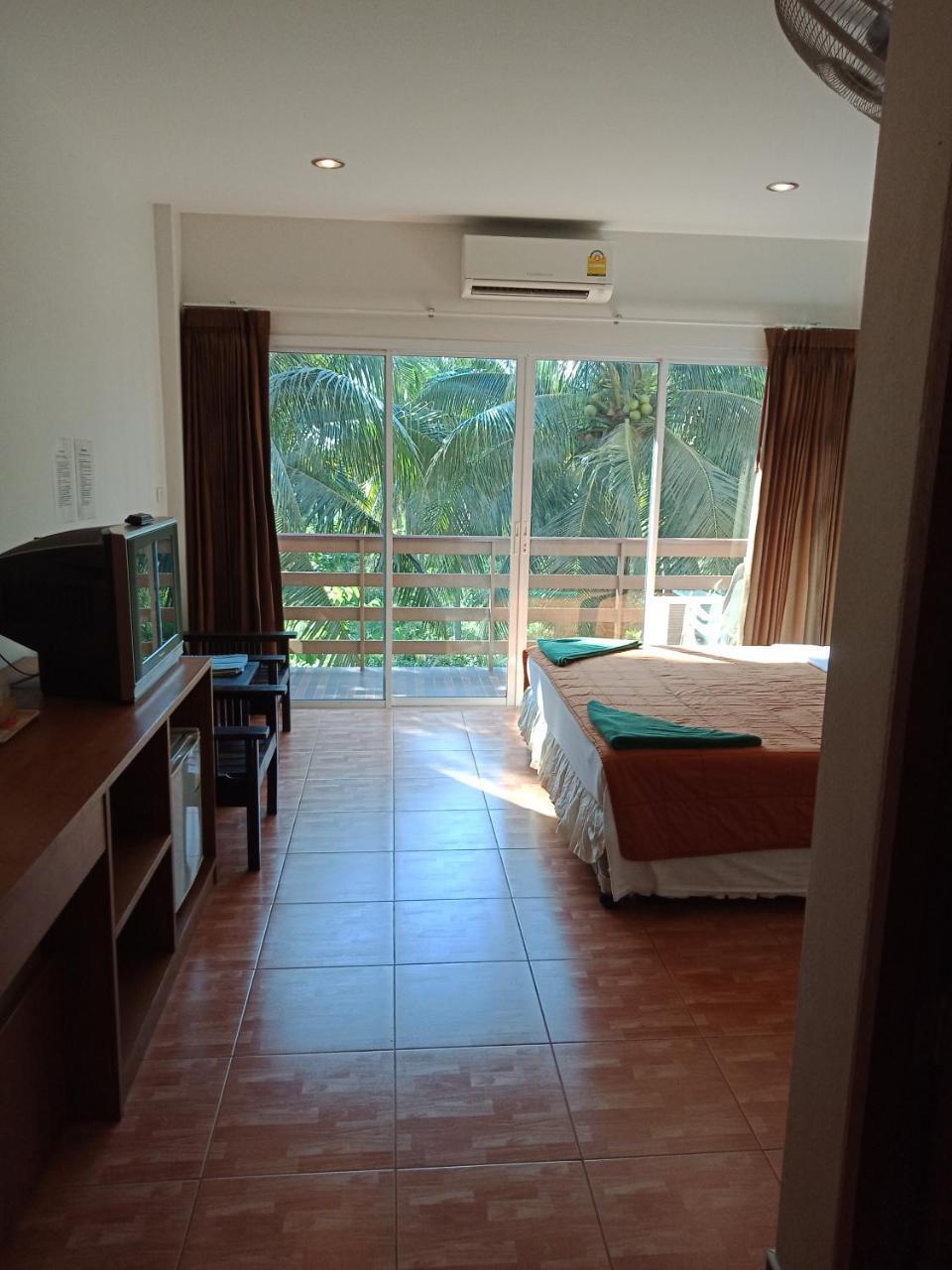 N.D.Hotel Ko Lanta Esterno foto